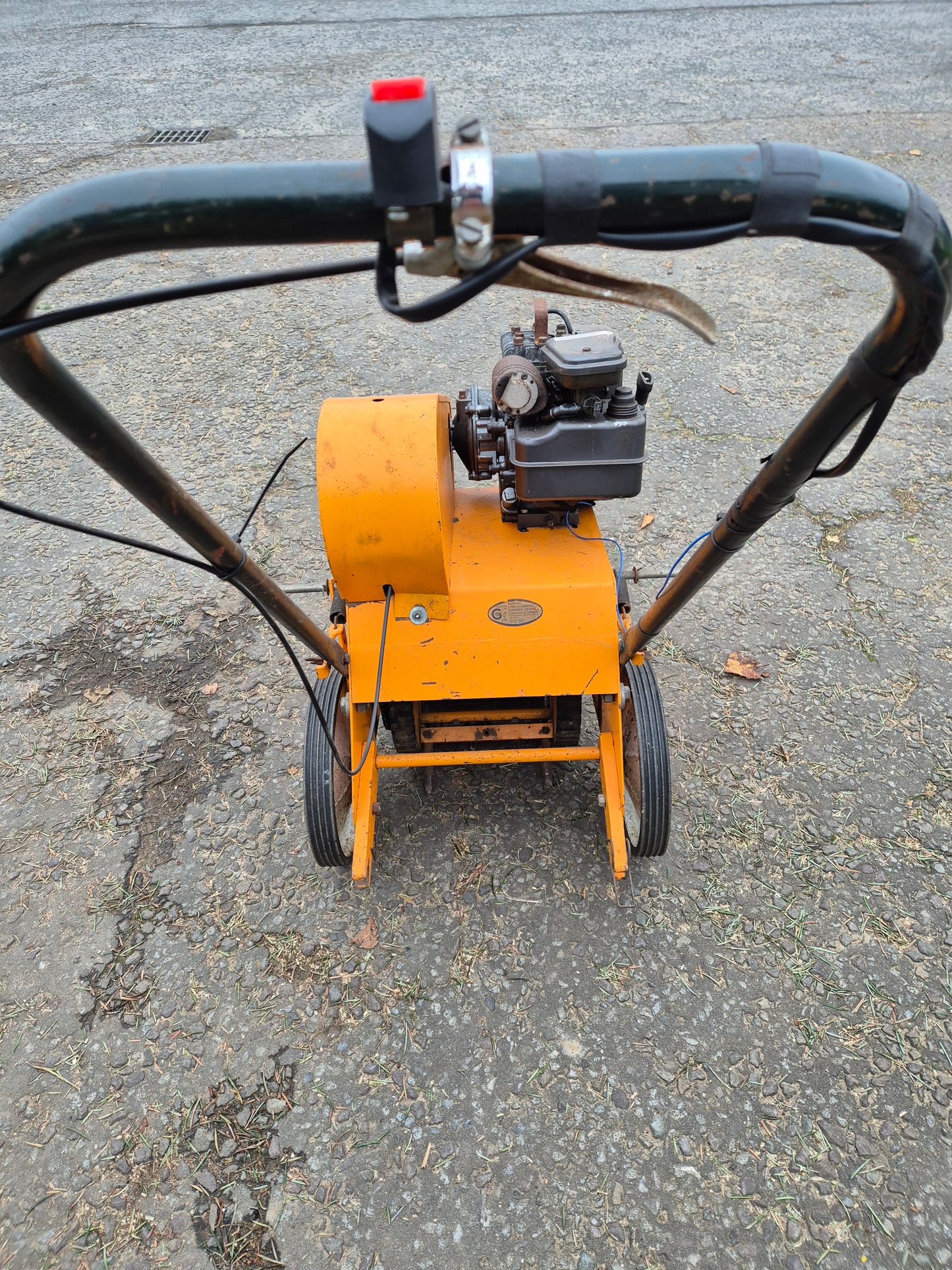 Sisis Hollow Tine Aerator