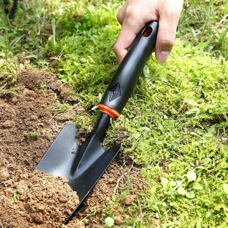 Narrow Spade DE LUXE