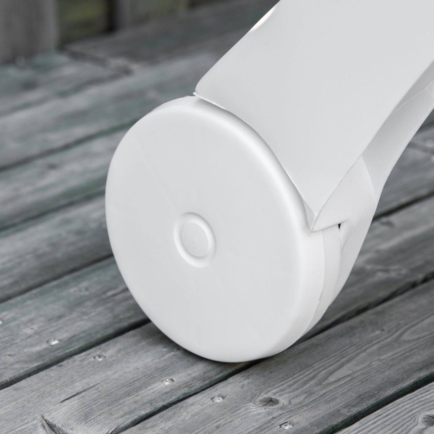 Outdoor Folding Sun Lounger Recliner on Wheels w/ 5-Position Backrest