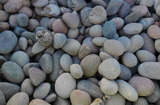 50/80mm Scottish Pebbles (Bulk Bag)