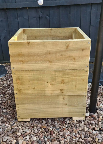 40cm Square wooden Planter in 4 heights