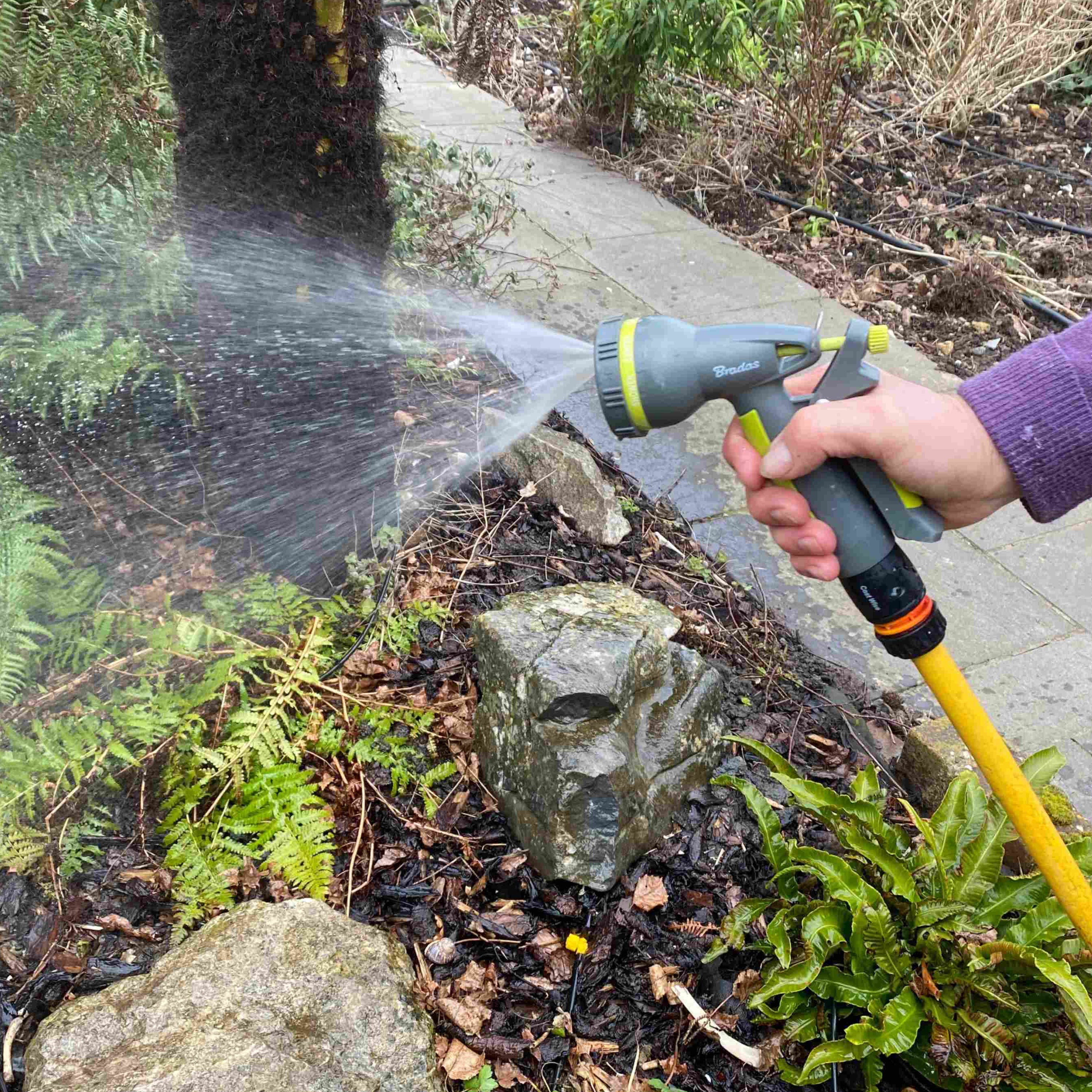Hose Gun Water Sprayer Multi Adjustable, Lime – TurfStore