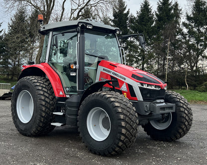 Massey Furguson 5s 105