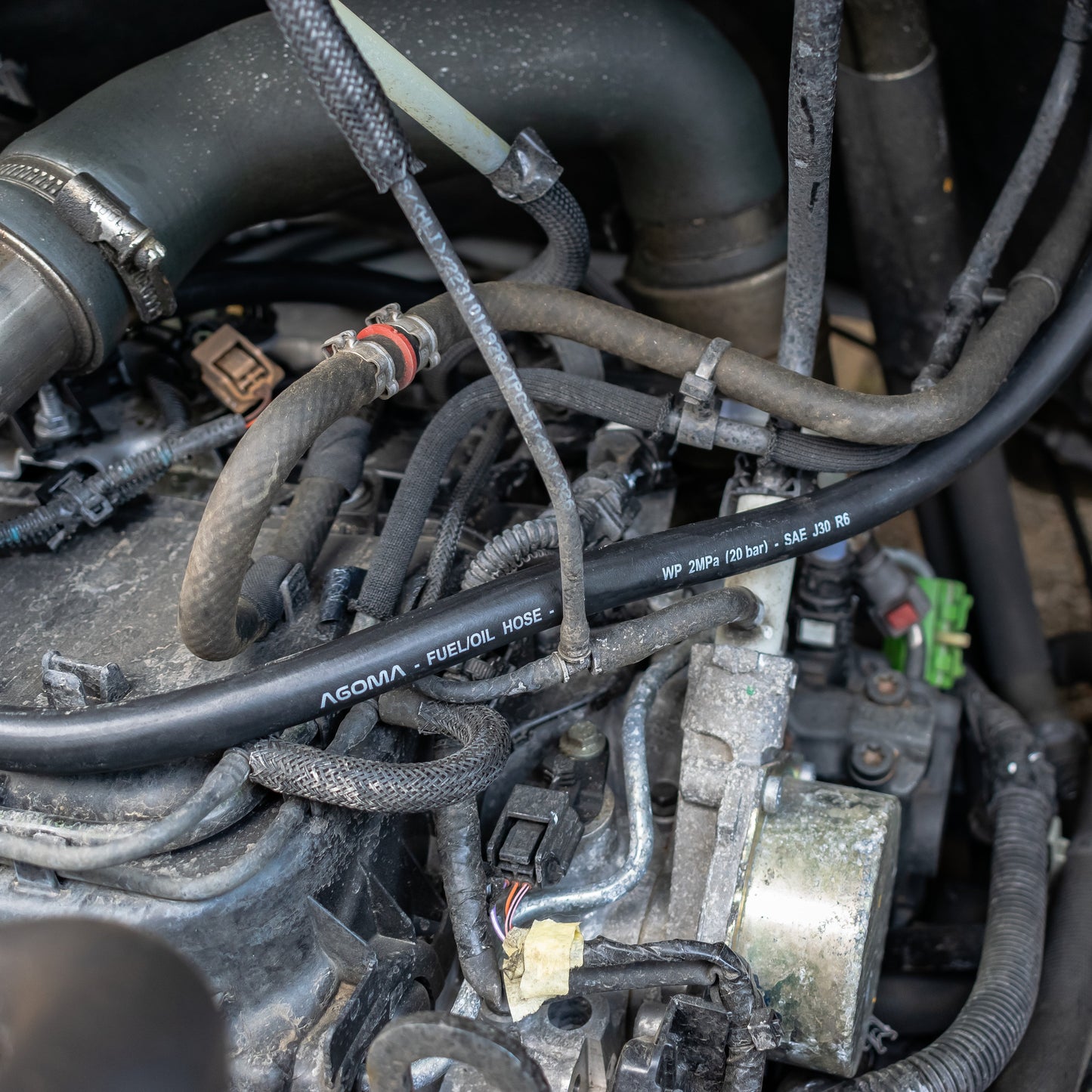 Rubber 16mm Braided Fuel, Oil Hose SAE J30 R6