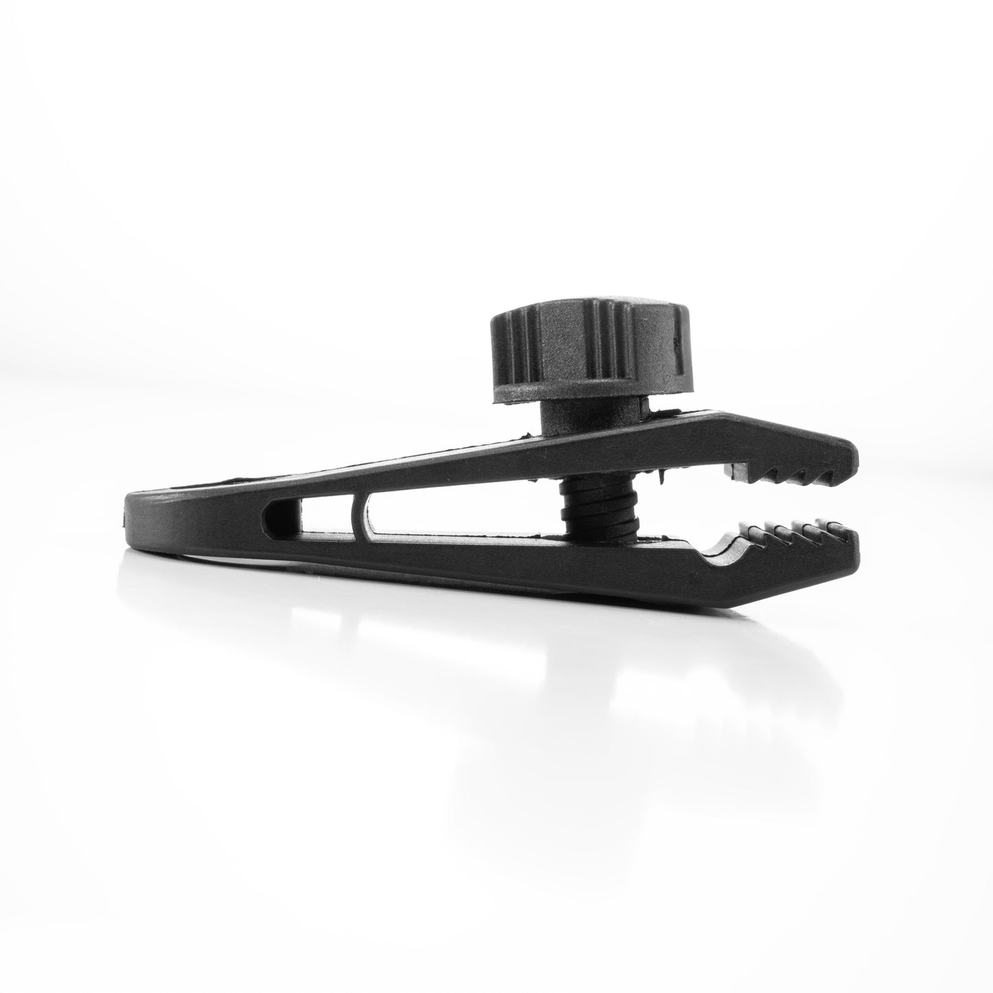 Green S-Grade Tarpaulin with 10 x 6" Bungee Balls (Black) and 10 x Screw Type Tarp Clips