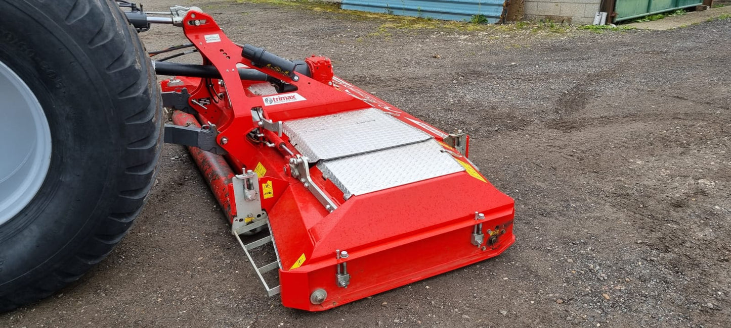 Trimax Stealth S3 Mower