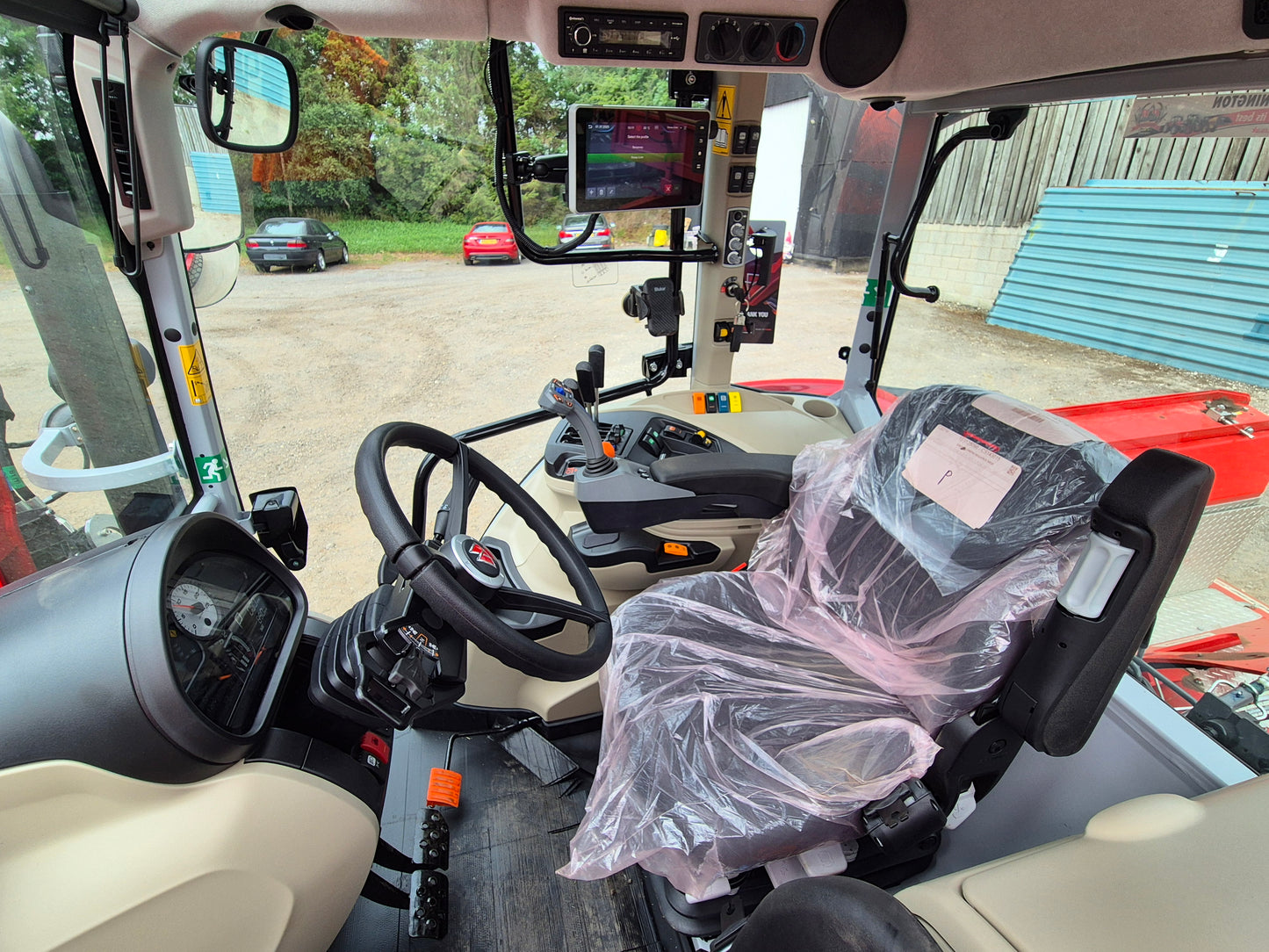 Massey Ferguson 5m 115
