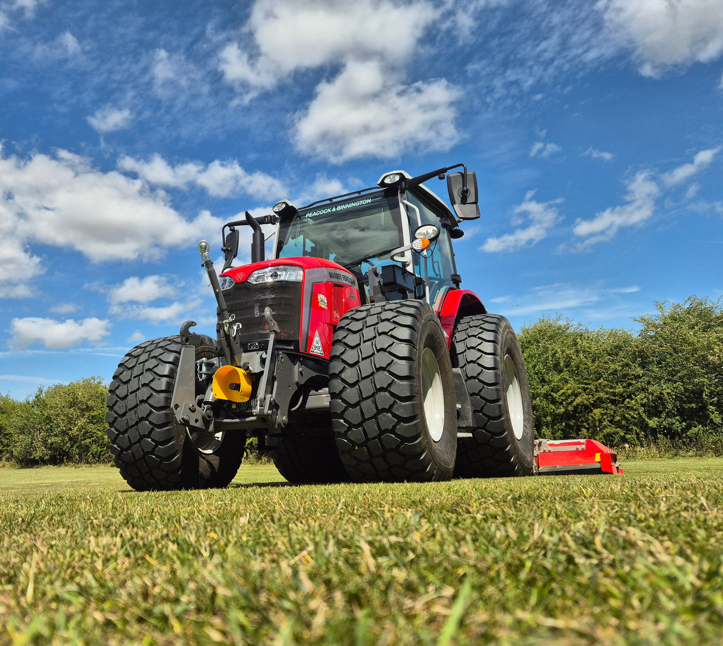 Massey Ferguson 5m 115