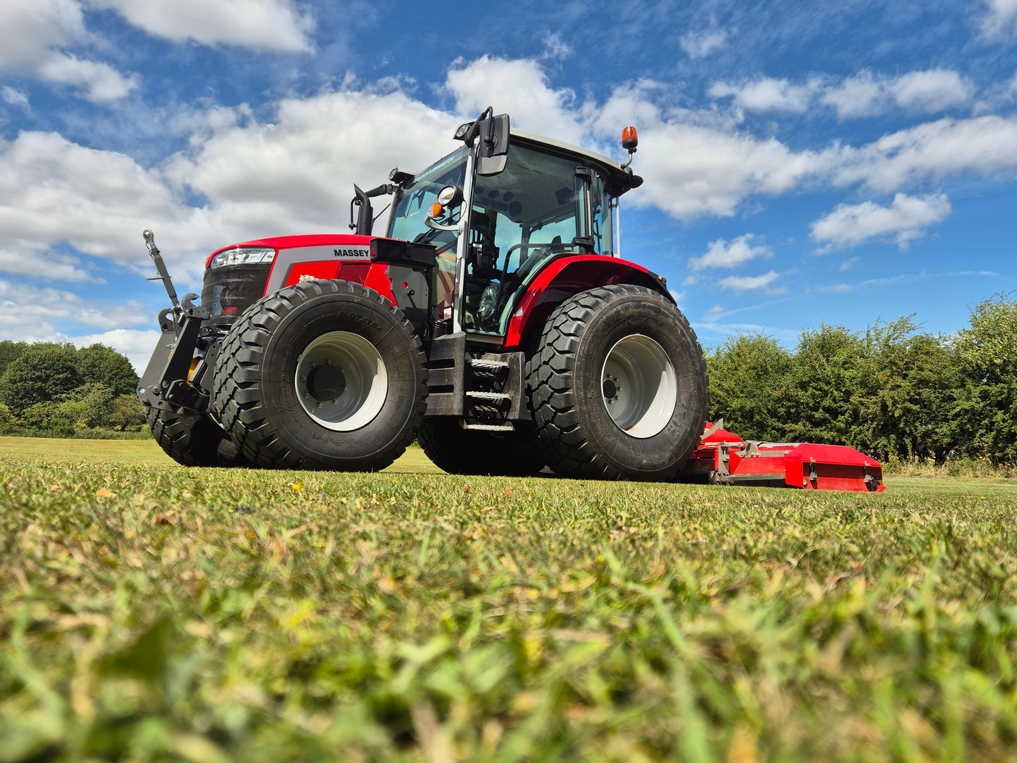 Massey Ferguson 5m 115